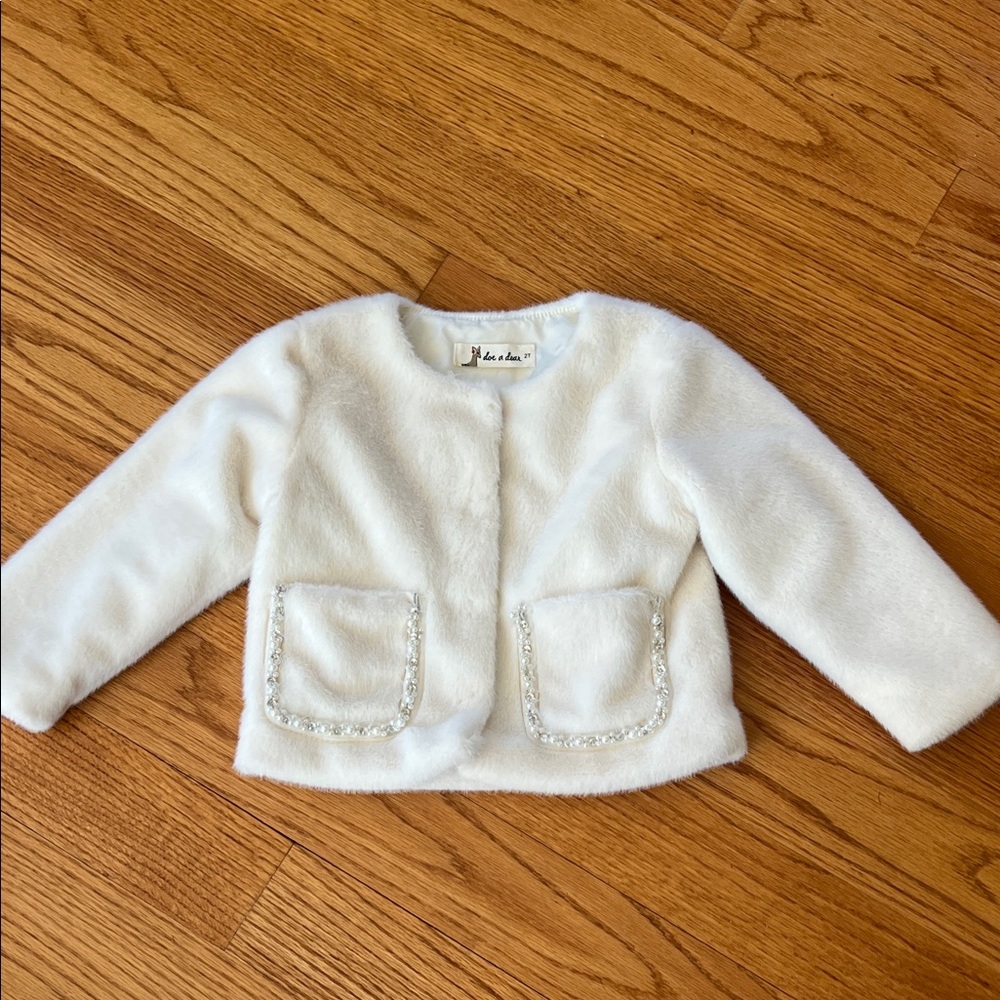 Girls' 2t Doe a Dear White Faux Fur Jacket with Beaded Pockets Holiday NWOT